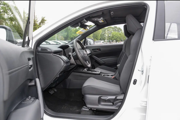 2026 Toyota Frontlander 2.0L Hybrid Leading Editionv