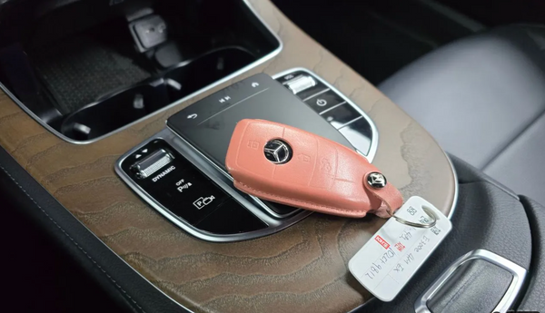 2021 Mercedes E300e 4MATIC