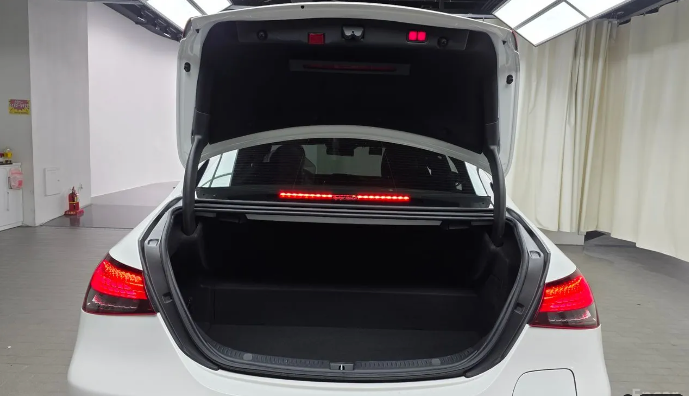 2021 Mercedes E300e 4MATIC