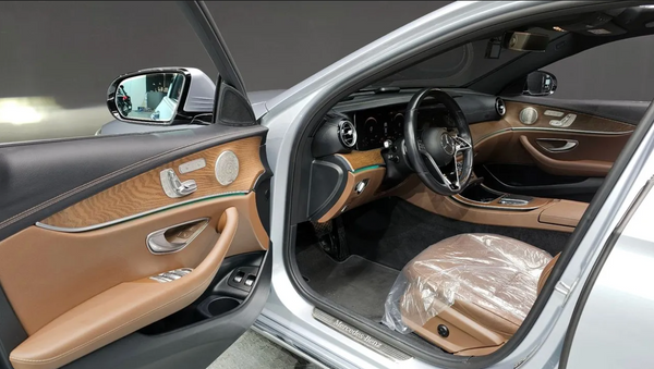 2021 Mercedes E300e 4MATIC