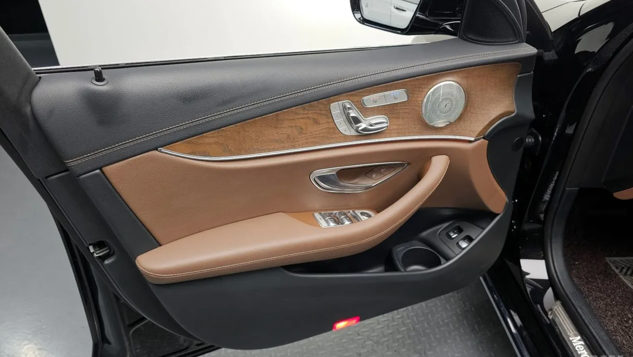 2021 Mercedes E300e 4MATIC