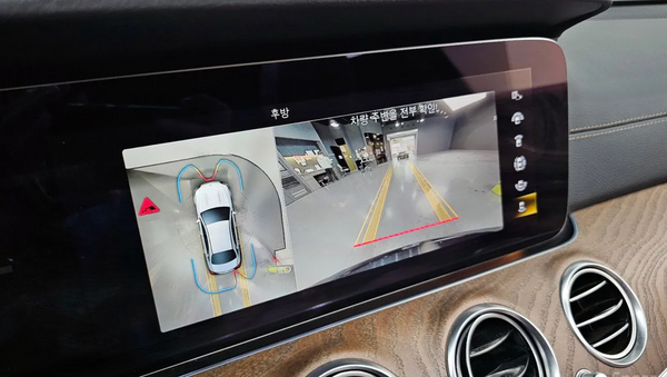 2021 Mercedes E300e 4MATIC