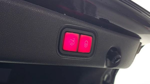 2021 Mercedes E300e 4MATIC
