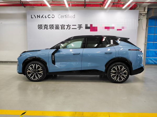 Lynk & Co 08