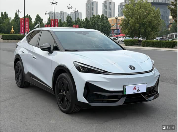 Volkswagen Unyx 06