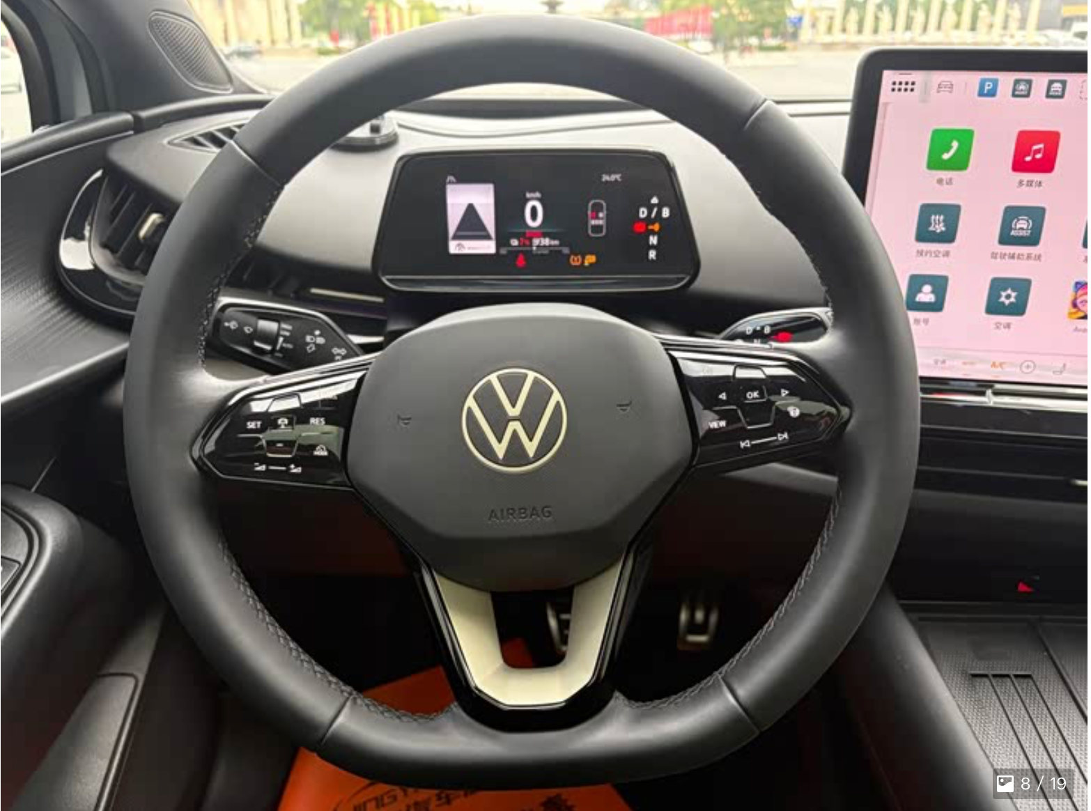 Volkswagen Unyx 06