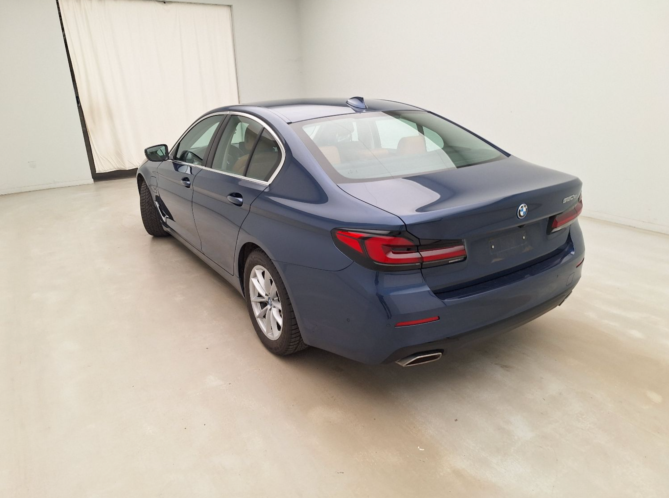 BMW 530e