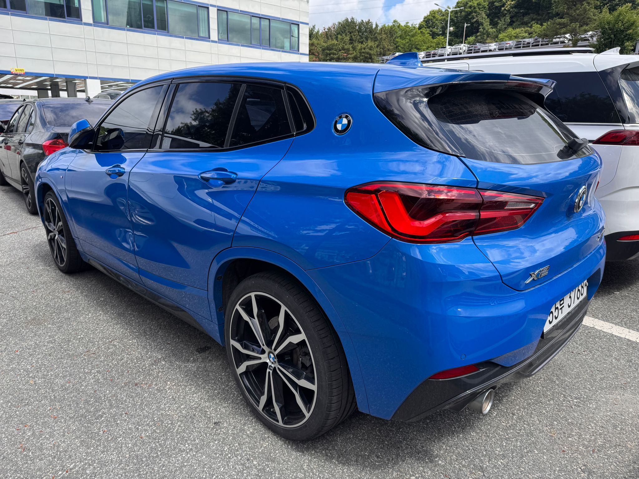 BMW X2