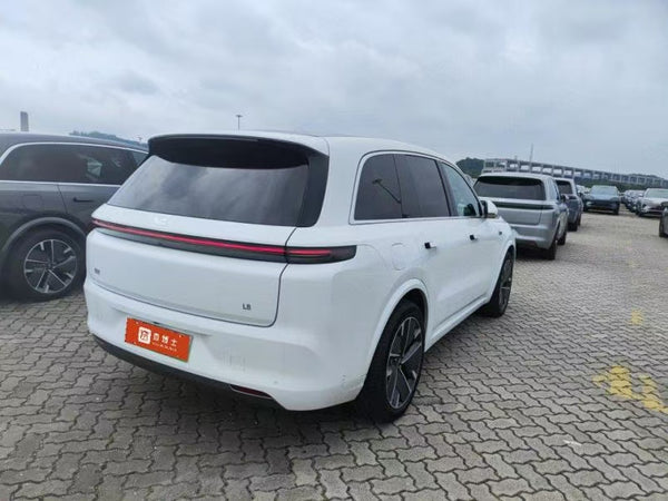 Lixiang L8