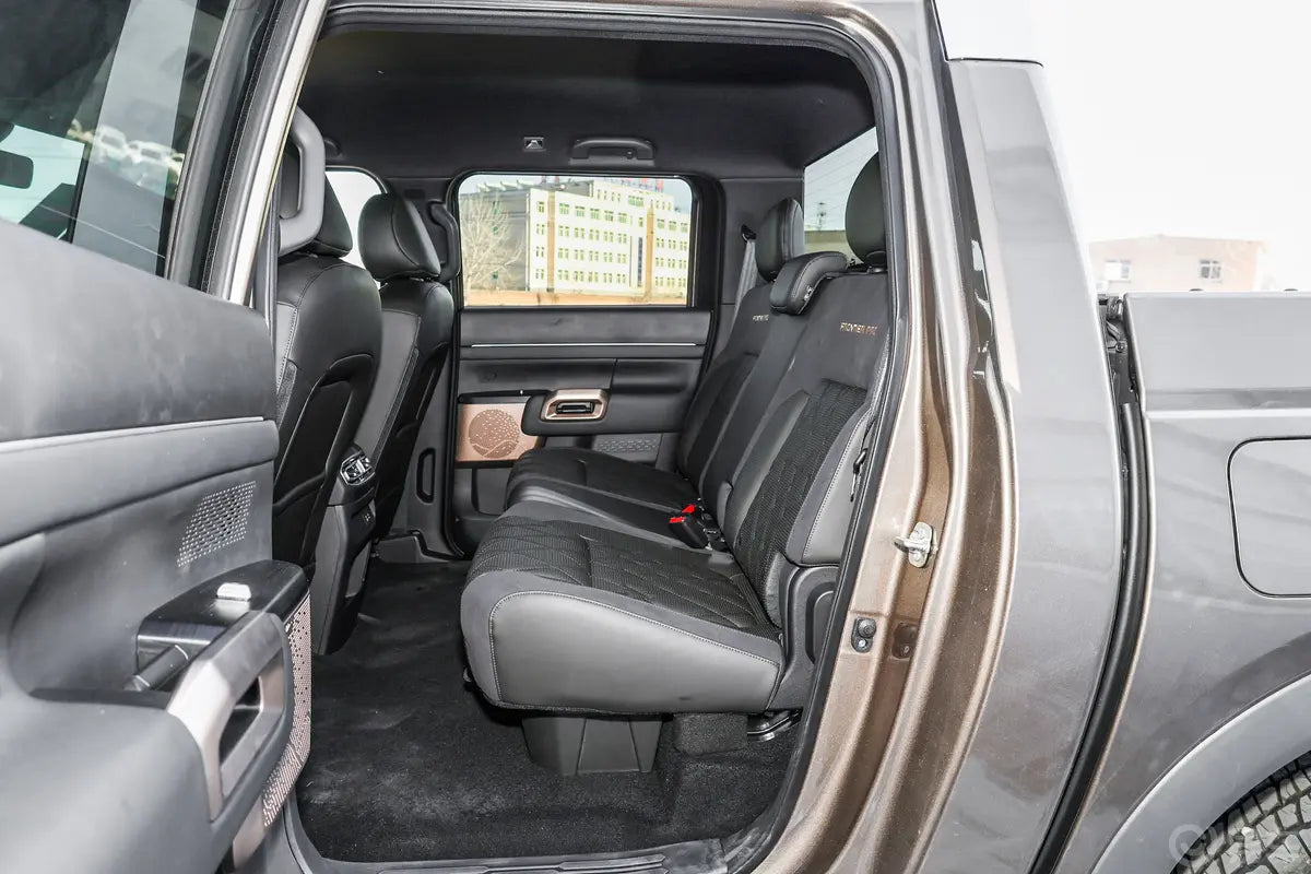 Nissan Frontier Pro