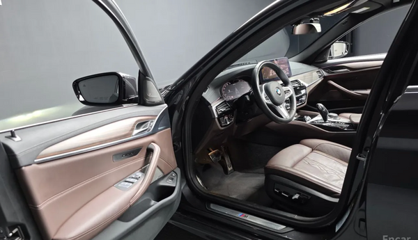 BMW 530e