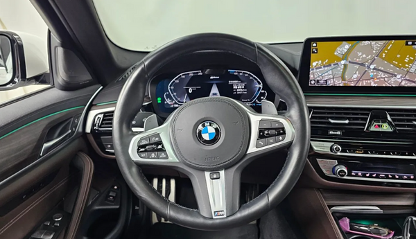 BMW 530e