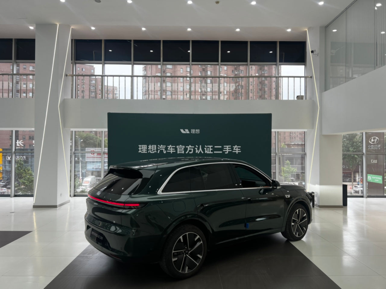Lixiang L6