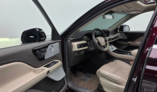 Lincoln Aviator