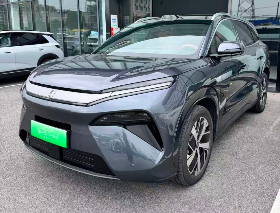 BYD Tang L