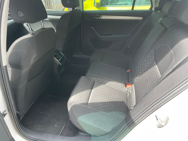 Skoda Superb Combi