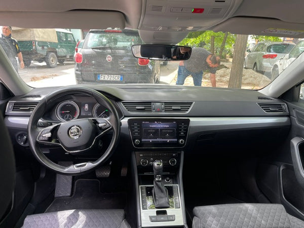 Skoda Superb Combi