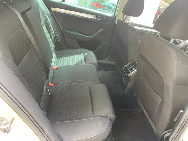 Skoda Superb Combi