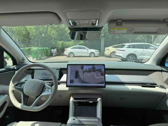 BYD Tang L