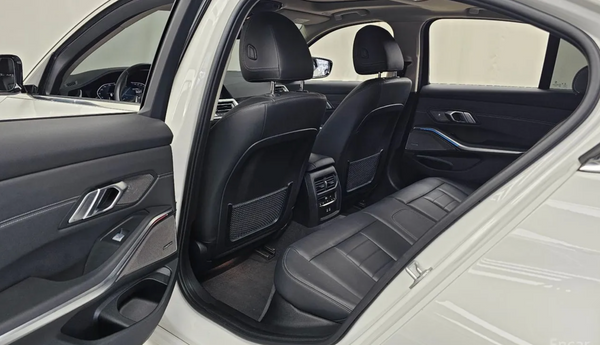BMW 320e