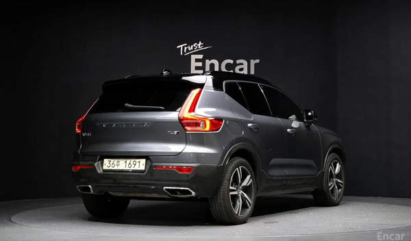 Volvo XC40