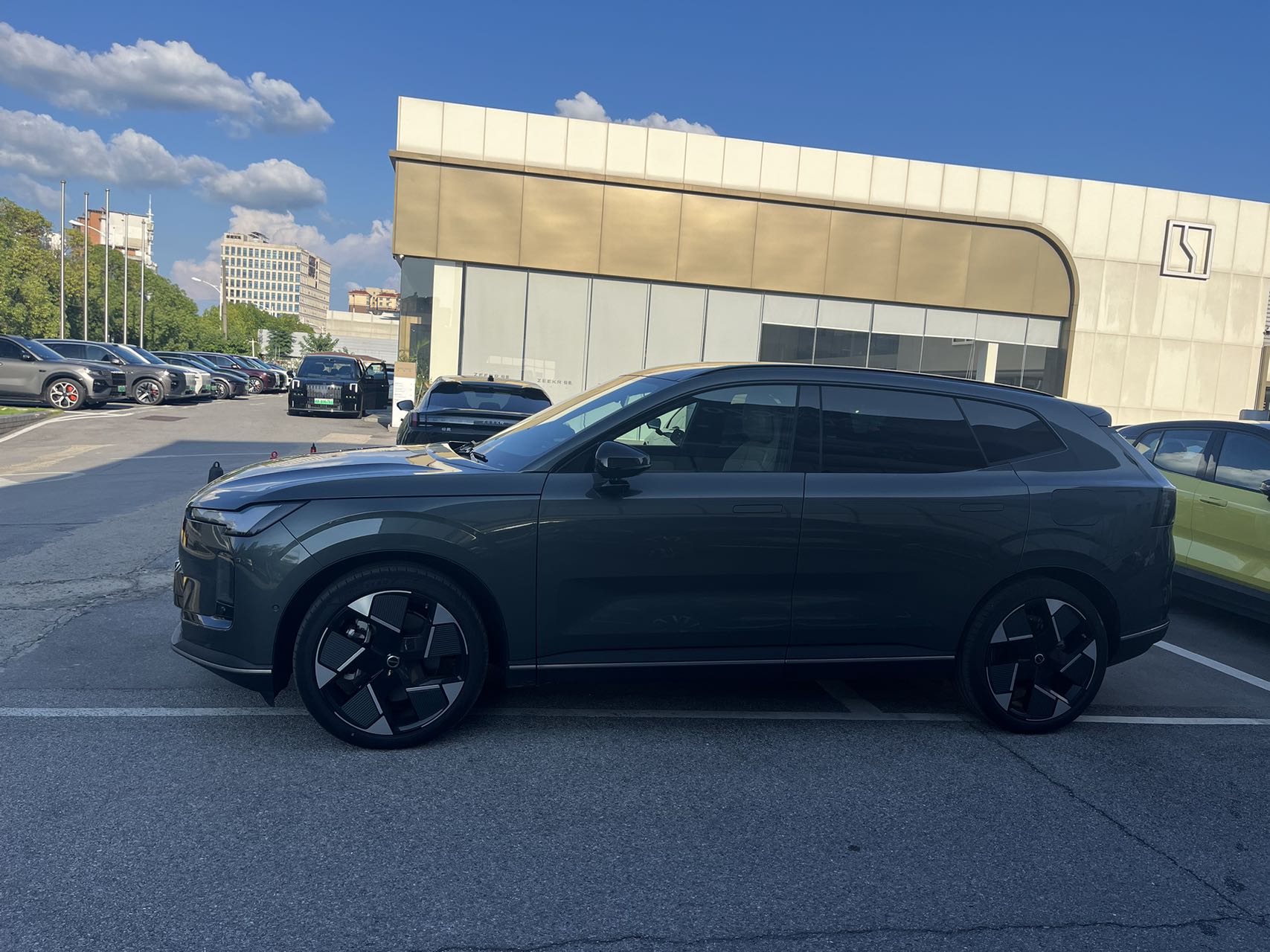 Volvo XC70