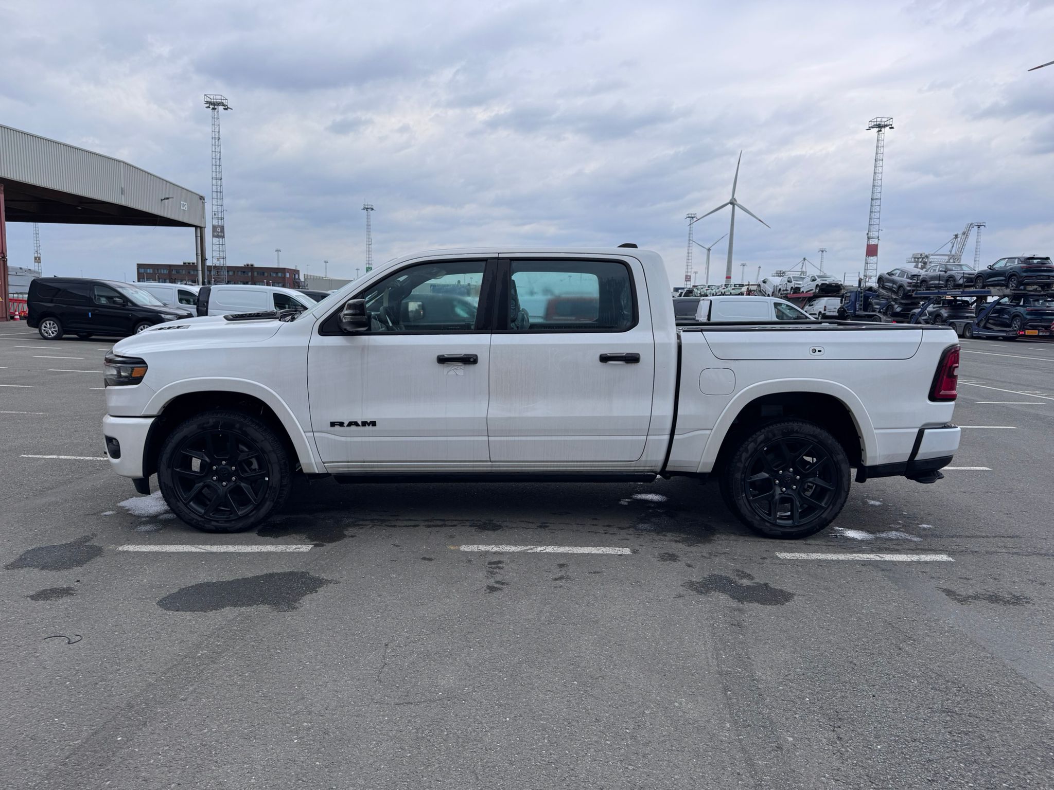 DODGE RAM