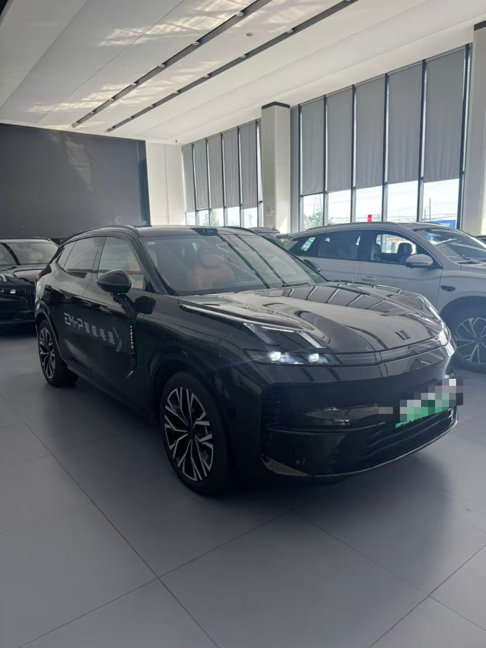 Lynk & Co 08