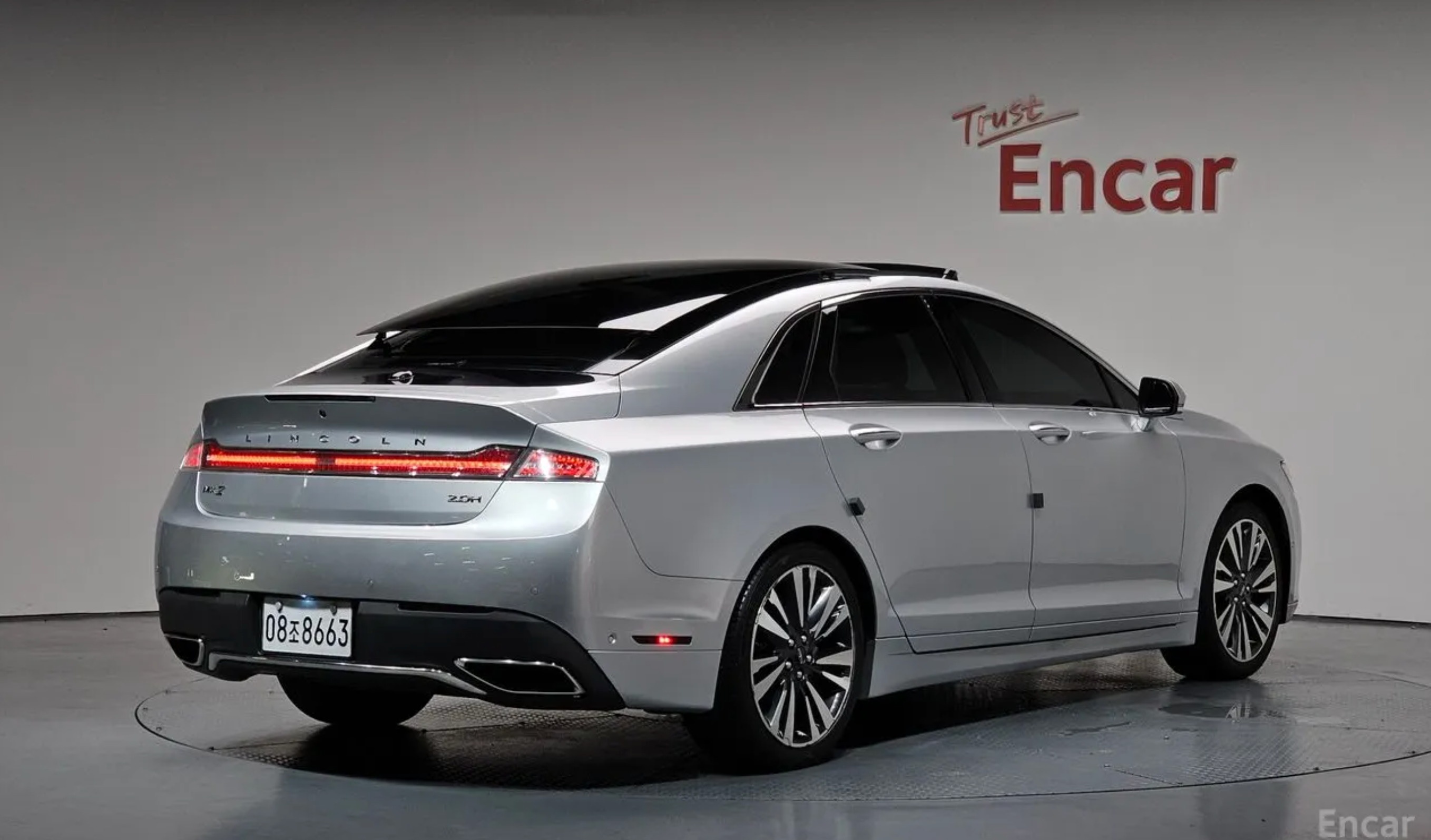 Lincoln MKZ