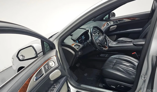 Lincoln MKZ