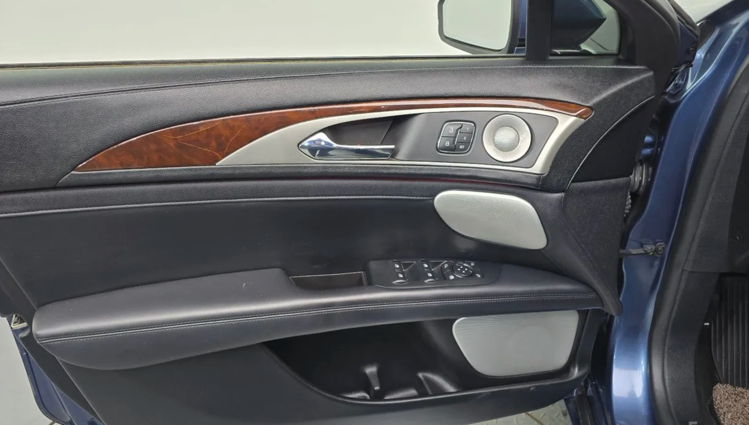 Lincoln MKZ