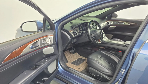Lincoln MKZ