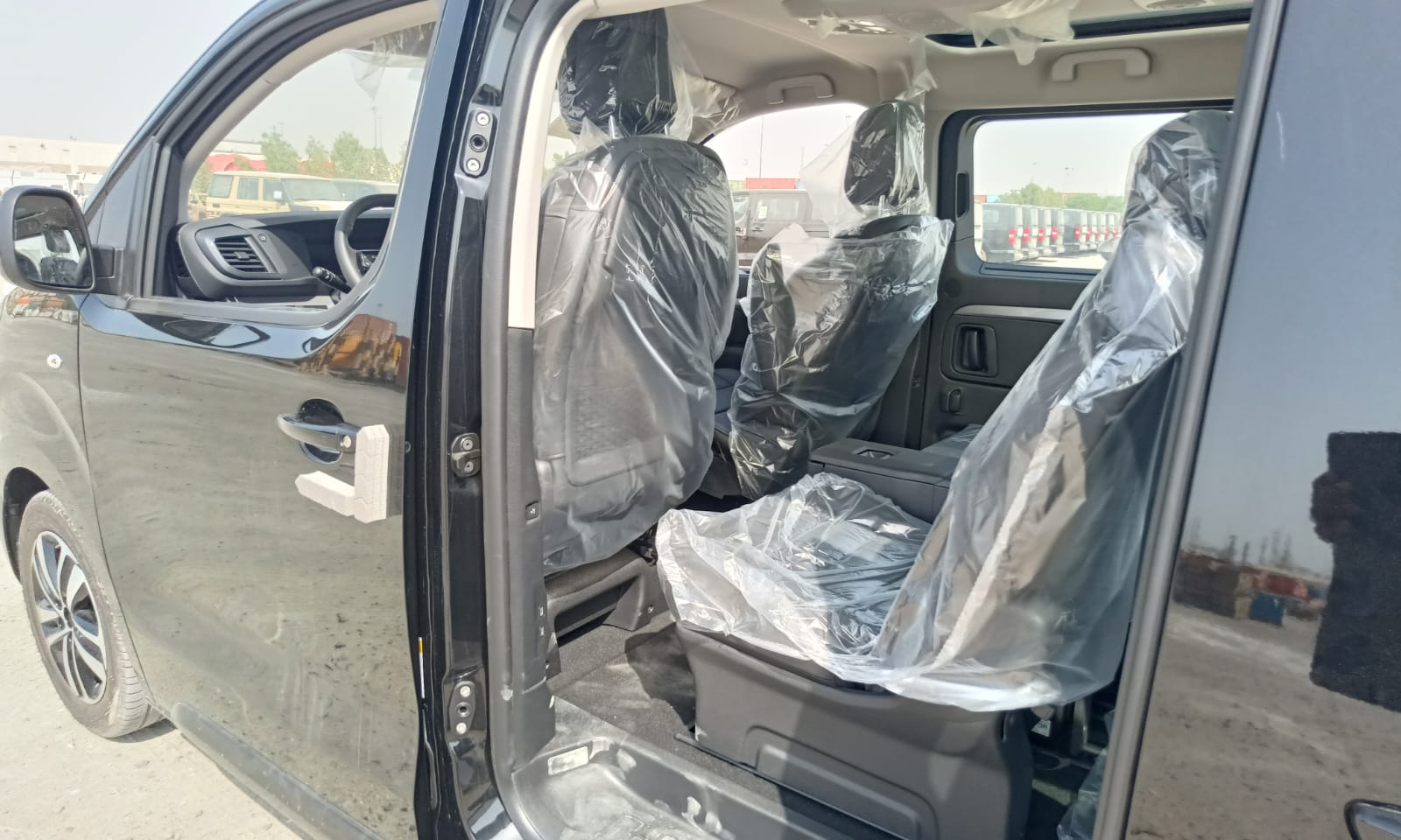 Peugeot Traveller