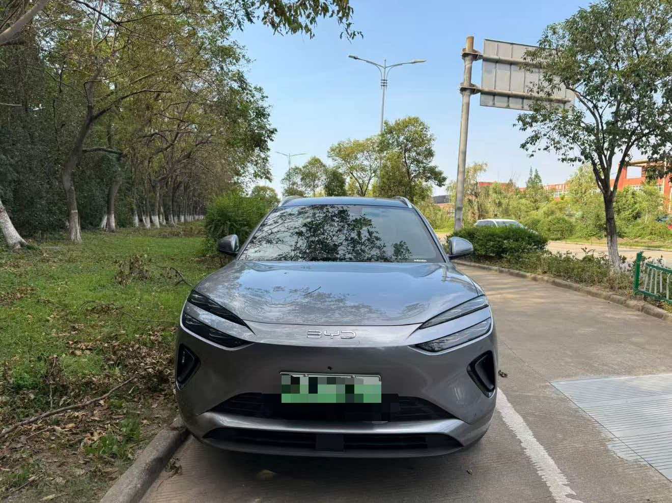 BYD Sealion 06