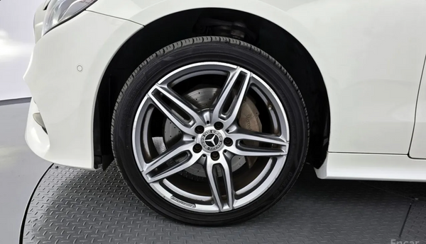 Mercedes E Class Coupe
