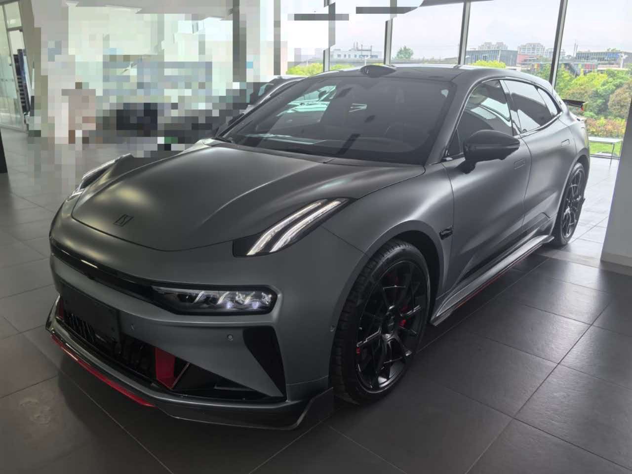 Zeekr 001
