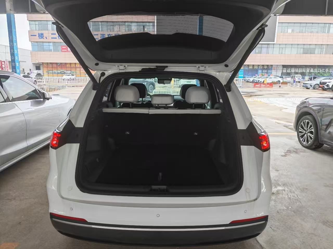 Geely Galaxy Starship 7