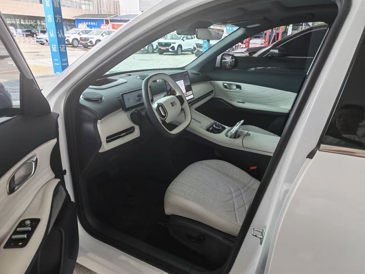 Geely Galaxy Starship 7
