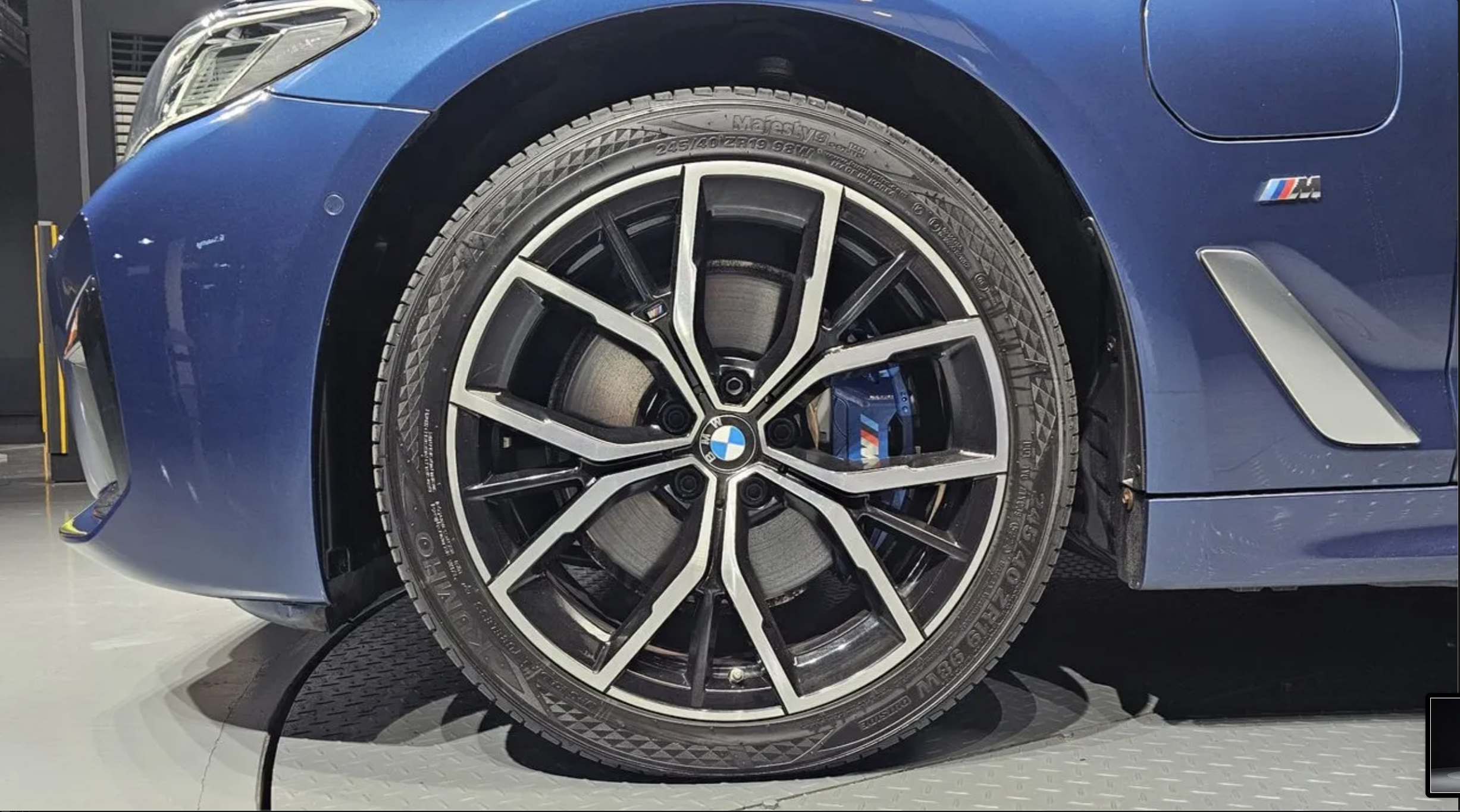 BMW 530e
