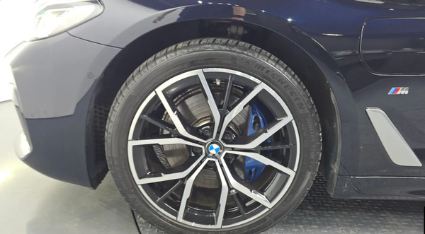 BMW 530e