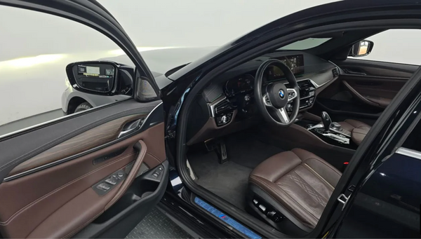 BMW 530e