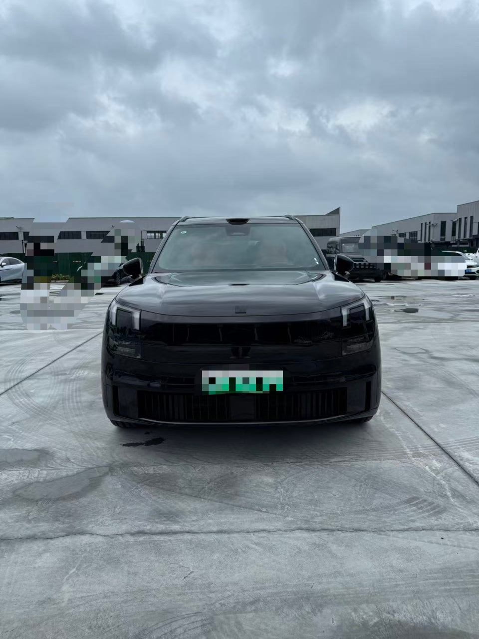 Lynk & Co 900