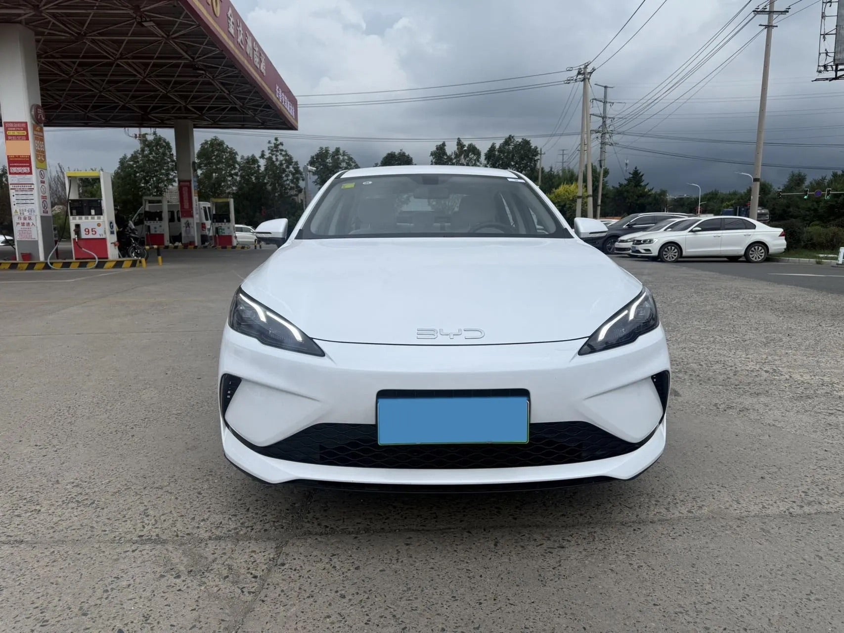 BYD SEAL 05