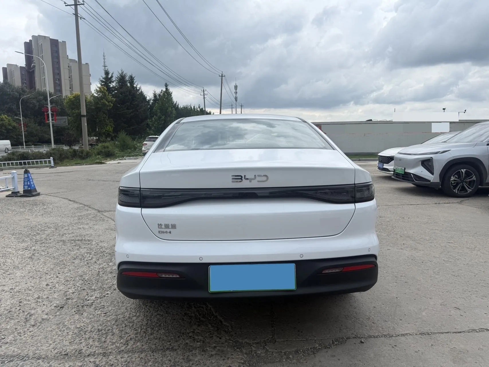BYD SEAL 05