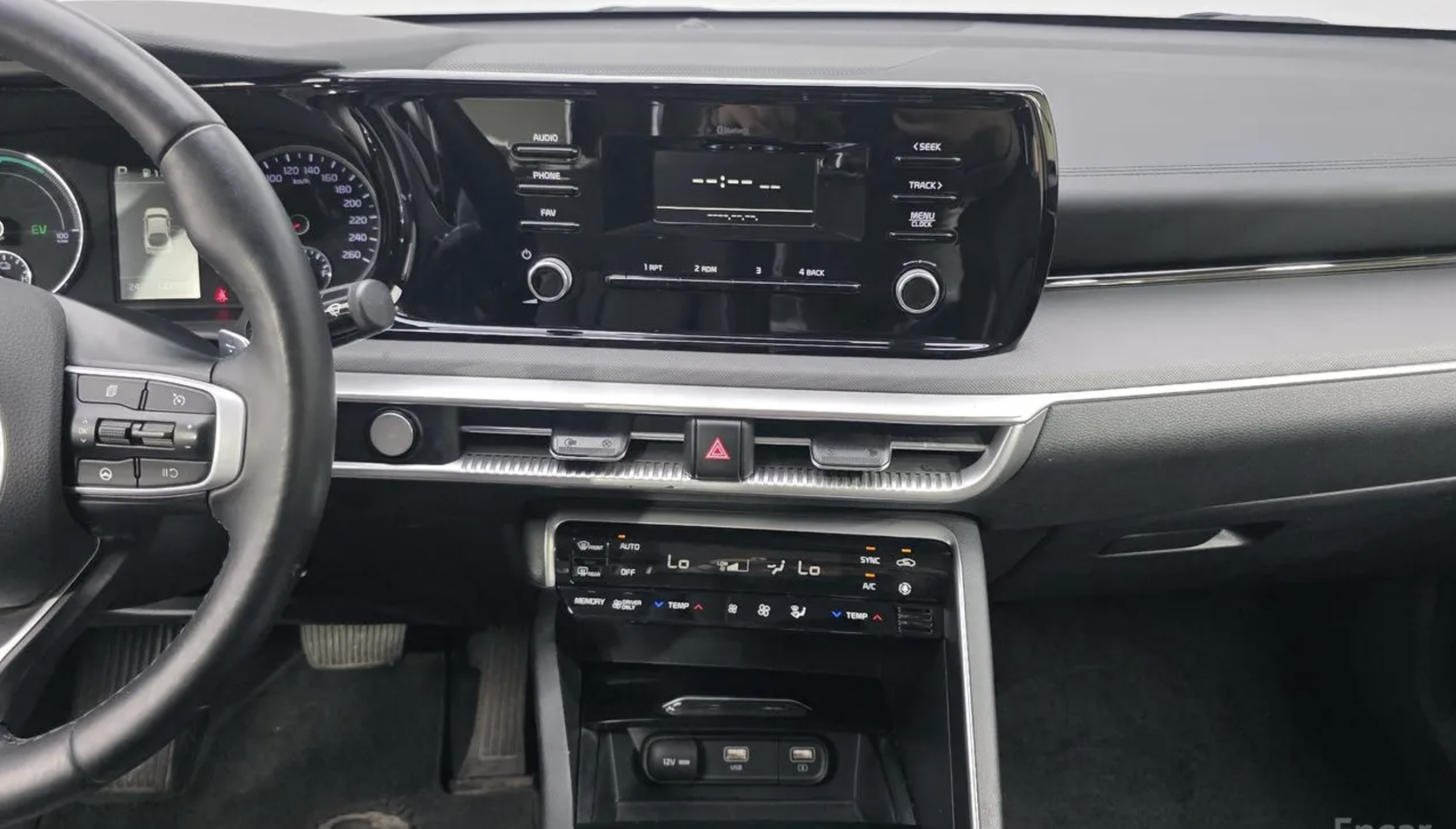 Kia K5 Hybrid