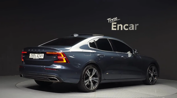 Volvo S60
