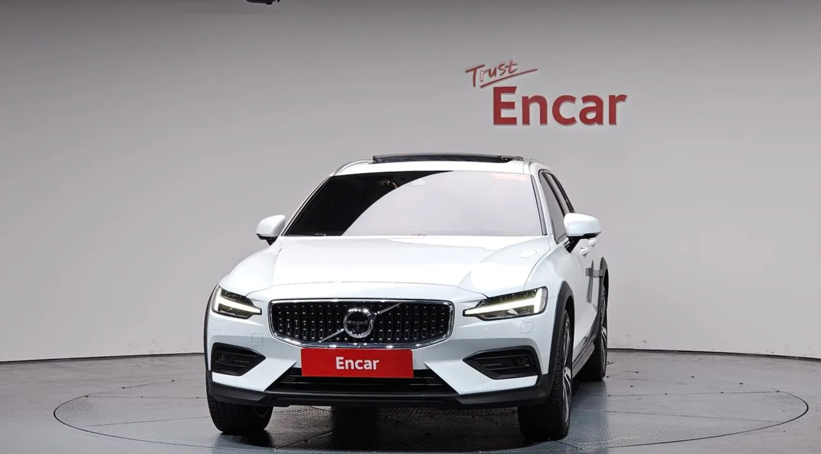 Volvo V60 T5