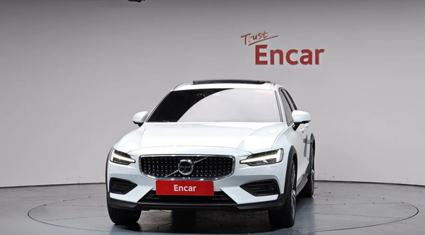 Volvo V60 T5