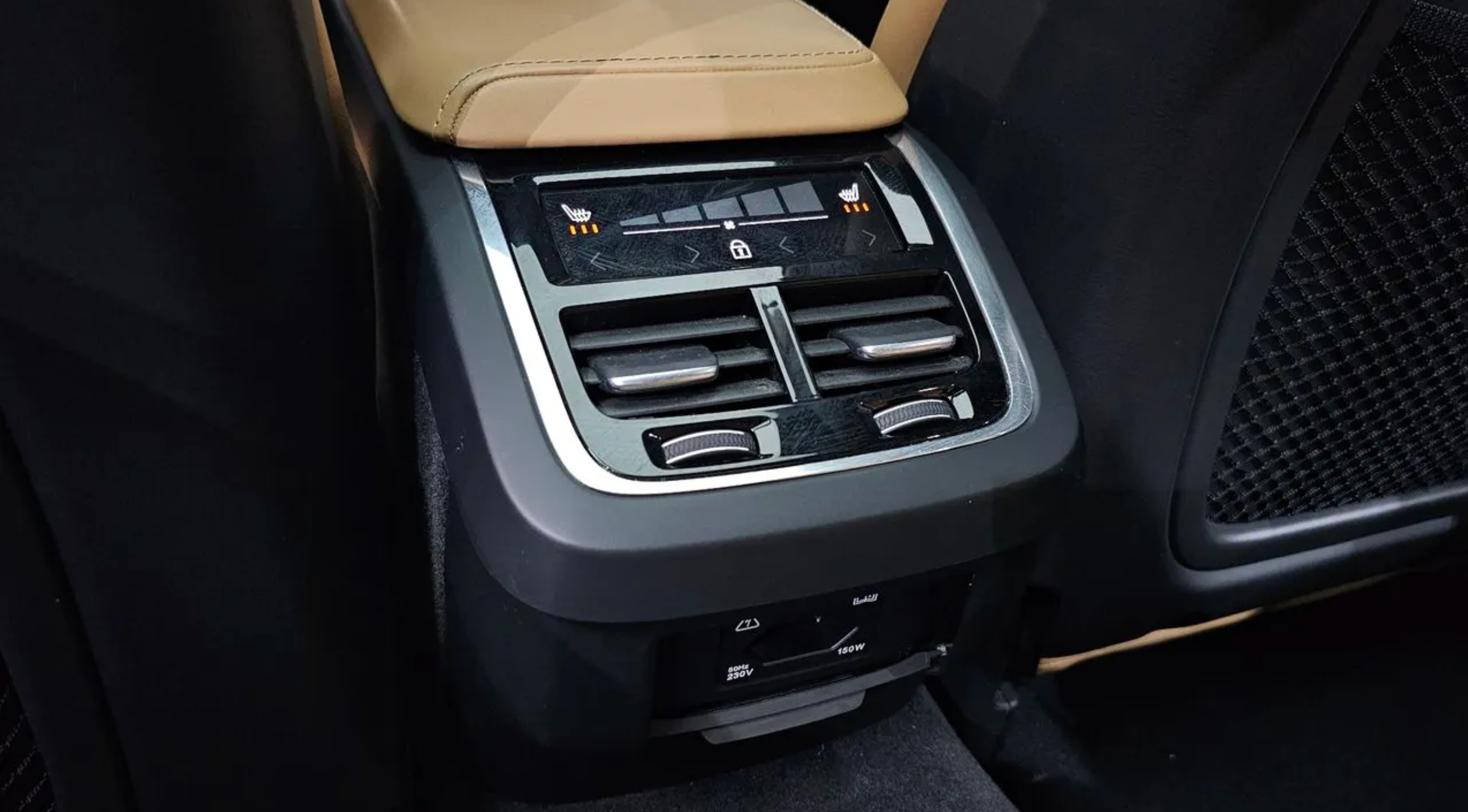 Volvo V60 T5