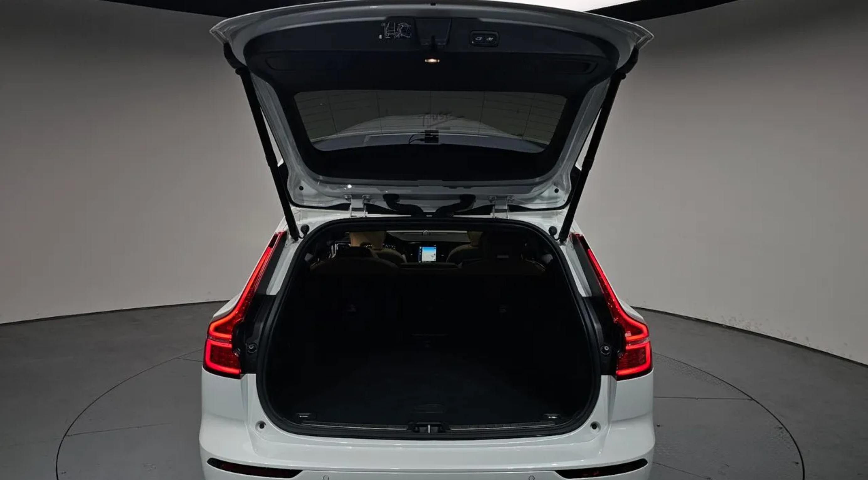 Volvo V60 T5